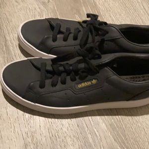 Adidas sleek sneakers